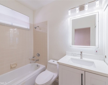 22661 White Oaks - Photo Thumbnail 29