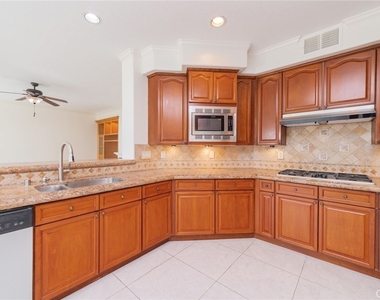 22661 White Oaks - Photo Thumbnail 15