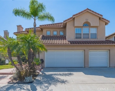 22661 White Oaks - Photo Thumbnail 1