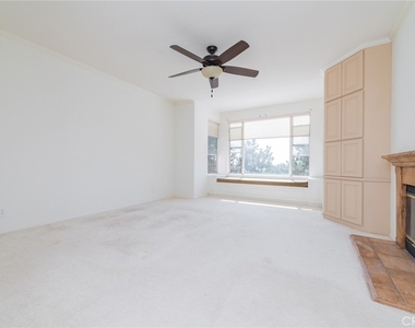 22661 White Oaks - Photo Thumbnail 41