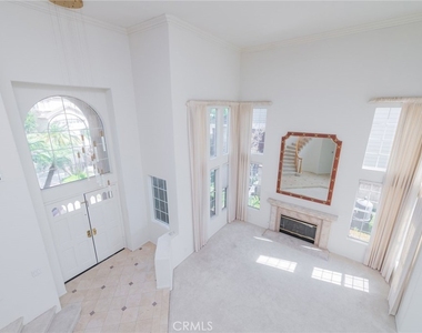 22661 White Oaks - Photo Thumbnail 33