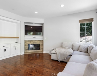 1 Via Marin - Photo Thumbnail 6