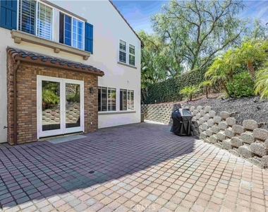 1 Via Marin - Photo Thumbnail 16