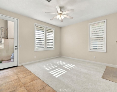 301 Tall Oak - Photo Thumbnail 11