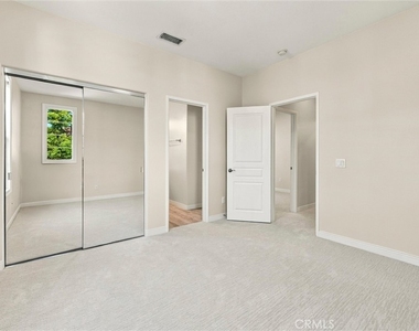 301 Tall Oak - Photo Thumbnail 20