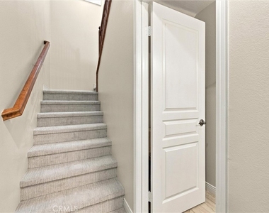 301 Tall Oak - Photo Thumbnail 9