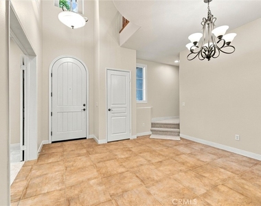301 Tall Oak - Photo Thumbnail 3