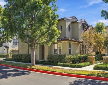 301 Tall Oak - Photo Thumbnail 2