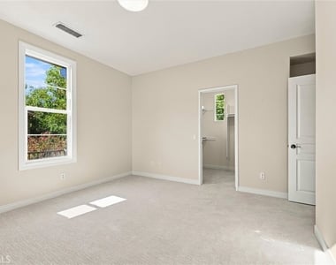 301 Tall Oak - Photo Thumbnail 25