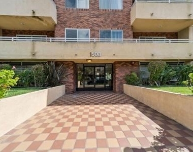 1508 Greenfield Avenue - Photo Thumbnail 24