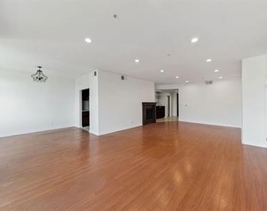1508 Greenfield Avenue - Photo Thumbnail 1