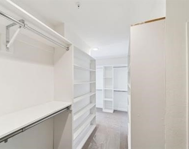 1508 Greenfield Avenue - Photo Thumbnail 16