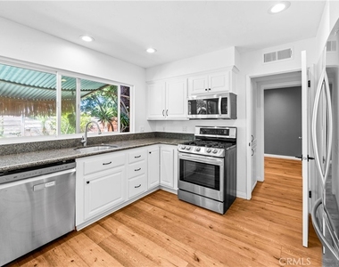 17327 Apel Lane - Photo Thumbnail 14