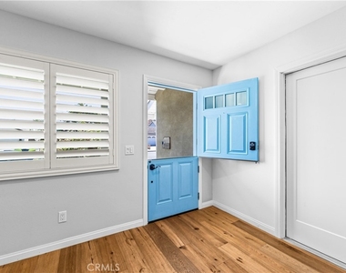 17327 Apel Lane - Photo Thumbnail 2