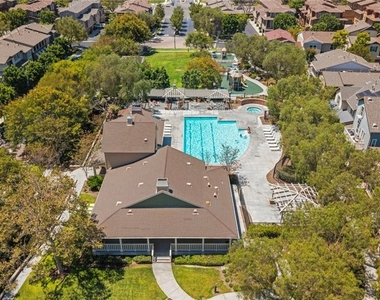 221 Landmark - Photo Thumbnail 44