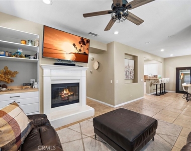 221 Landmark - Photo Thumbnail 8