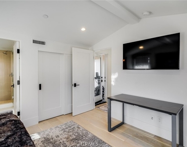 428 Fernleaf Avenue - Photo Thumbnail 31