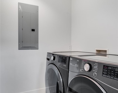428 Fernleaf Avenue - Photo Thumbnail 29