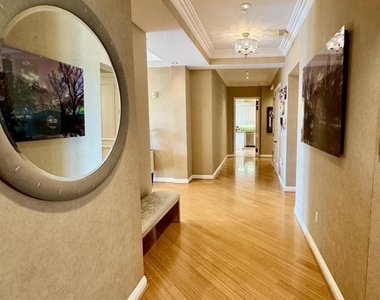 464 Prospect Street - Photo Thumbnail 32