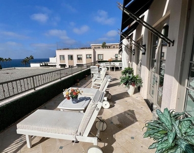 464 Prospect Street - Photo Thumbnail 16