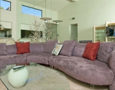 38613 Wisteria Drive - Photo Thumbnail 1