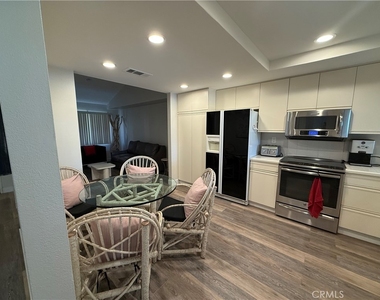 38613 Wisteria Drive - Photo Thumbnail 2
