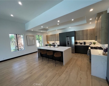 74280 Santa Ynez Avenue - Photo Thumbnail 5