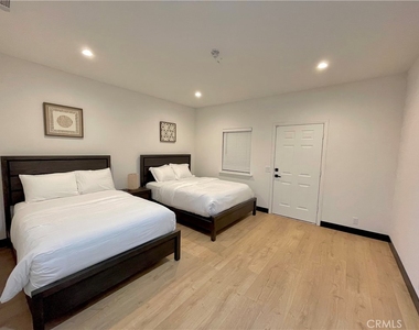 74280 Santa Ynez Avenue - Photo Thumbnail 14