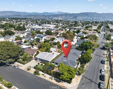 7502 Farmdale Avenue - Photo Thumbnail 32