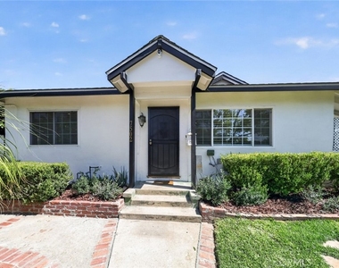 7502 Farmdale Avenue - Photo Thumbnail 2
