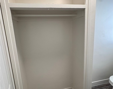 530 W 21st - Photo Thumbnail 6