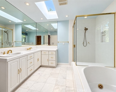719 E Bennett Avenue - Photo Thumbnail 17