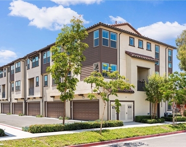 10301 Triple Crown Lane - Photo Thumbnail 40