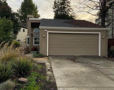 343 Flaming Oak Dr - Photo Thumbnail 2