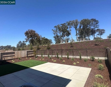 4140 Markovich Ct - Photo Thumbnail 18