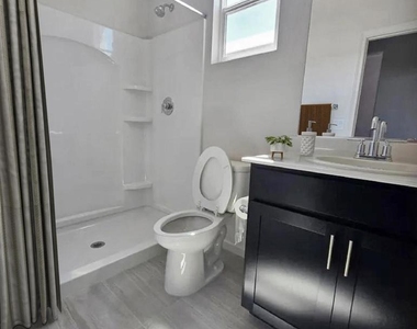 4140 Markovich Ct - Photo Thumbnail 7
