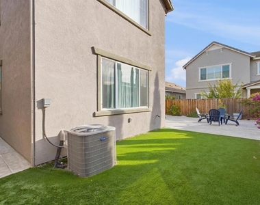 813 Stickney Way - Photo Thumbnail 29