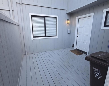 21 Dove Ln - Photo Thumbnail 1