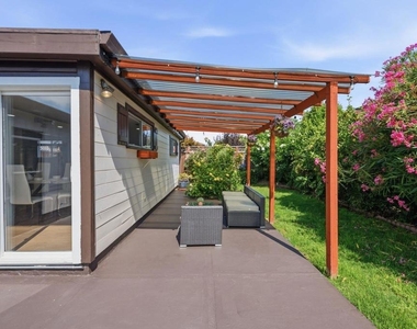 35458 Orleans Dr - Photo Thumbnail 8