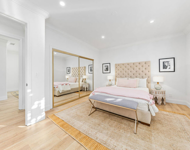 16053 Sabana Lane - Photo Thumbnail 30