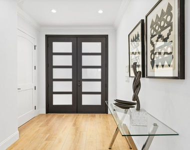16053 Sabana Lane - Photo Thumbnail 6