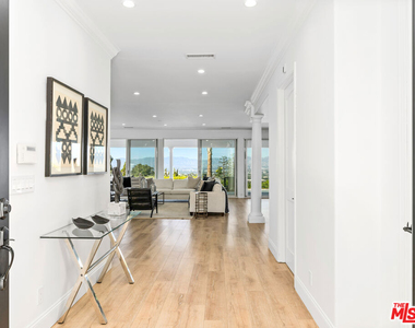 16053 Sabana Lane - Photo Thumbnail 5