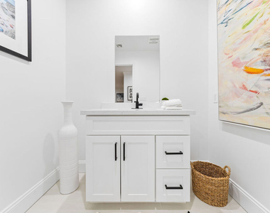 16053 Sabana Lane - Photo Thumbnail 24