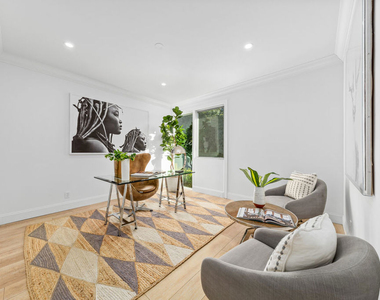 16053 Sabana Lane - Photo Thumbnail 31