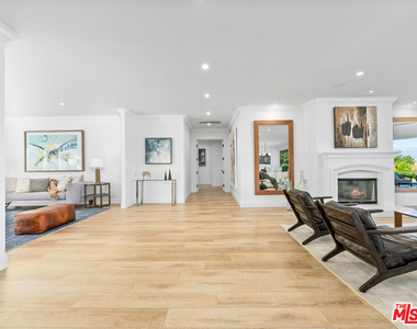 16053 Sabana Lane - Photo Thumbnail 14
