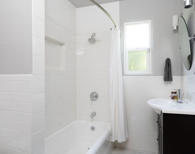 9001 Phyllis Avenue - Photo Thumbnail 16