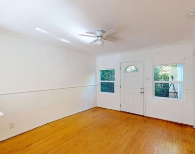 2107 Vine Street - Photo Thumbnail 1