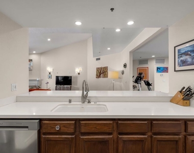 1722 Malcolm Avenue - Photo Thumbnail 23