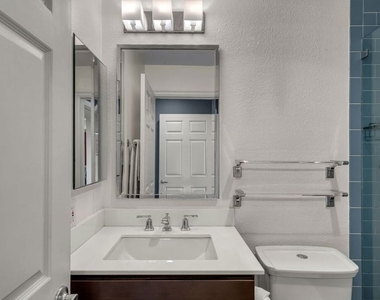 1722 Malcolm Avenue - Photo Thumbnail 39