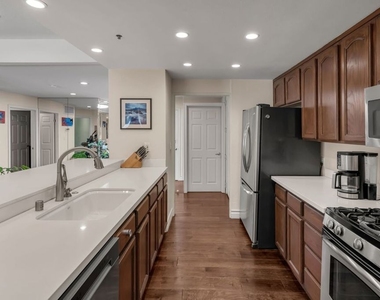 1722 Malcolm Avenue - Photo Thumbnail 17